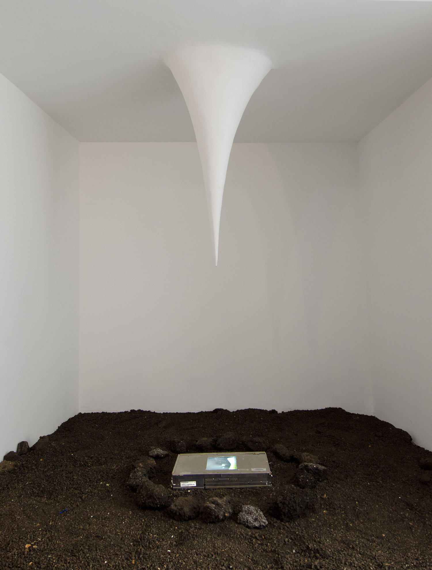 Bastien Cueno - Virtual water - digital installation - 40cmx50cm - 2023