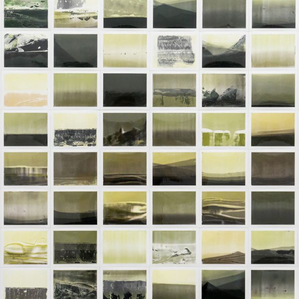 Máté Dobokay, Spots, chimigrames sur films instantanés, dimensions variables, 2025.