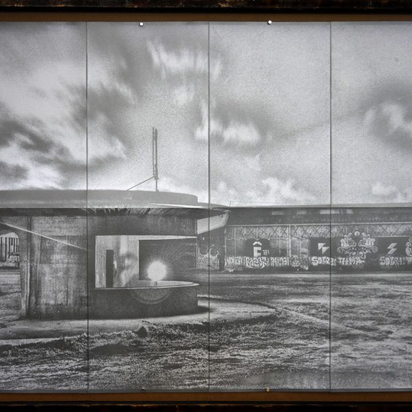 Olivier Gain, Bolide H3-6 (59), Photogravure sur graphite, 80x60cm.
